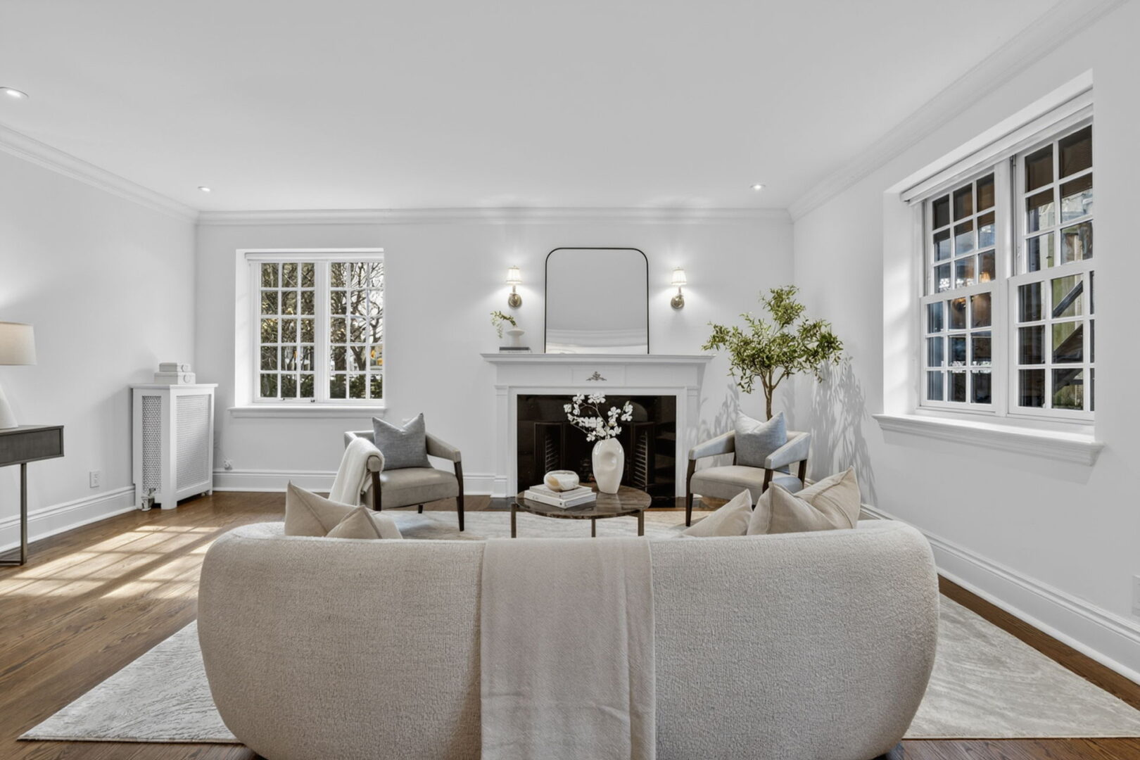 150 St Clair West